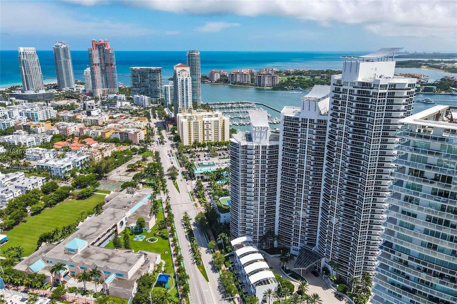 Murano Grande at 400 Alton Rd, Miami Beach, FL 33139 - For Rent photo 3