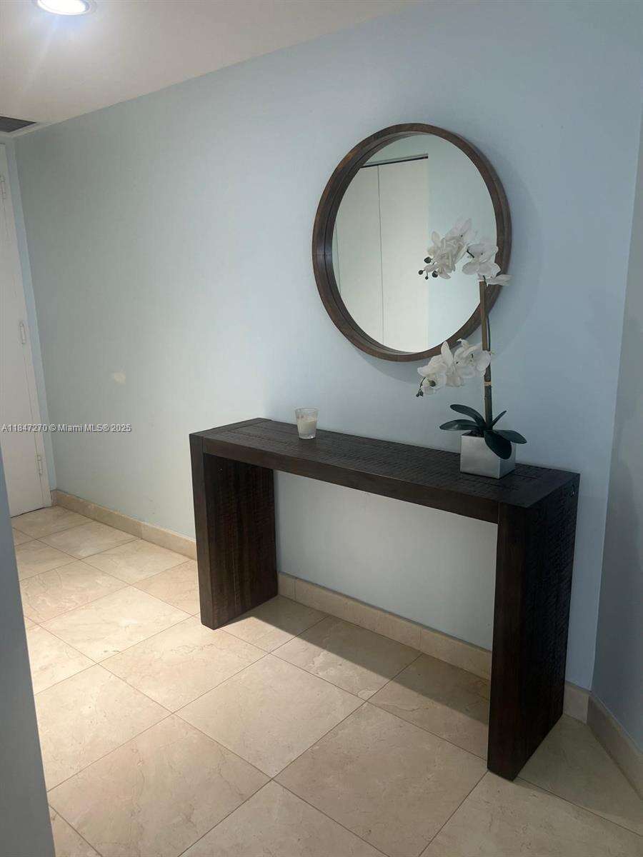 Green Diamond at 4775 Collins Ave, Miami Beach, FL 33140 - For Rent photo 13