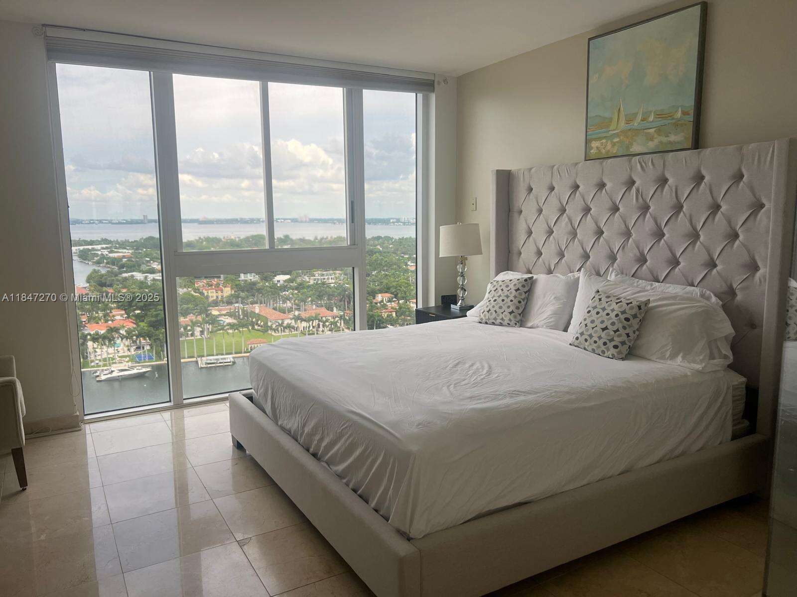 Green Diamond at 4775 Collins Ave, Miami Beach, FL 33140 - For Rent photo 15