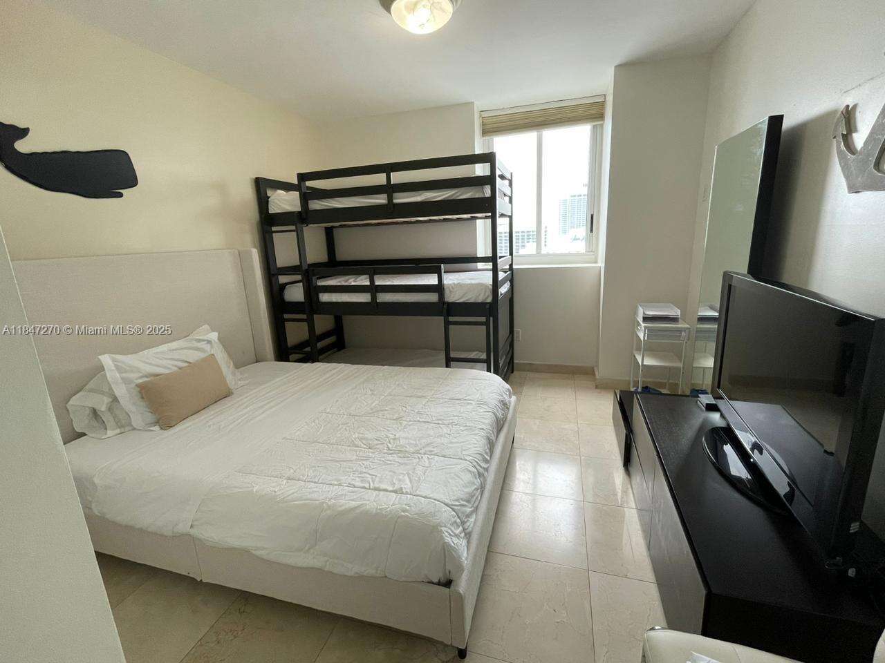 Green Diamond at 4775 Collins Ave, Miami Beach, FL 33140 - For Rent photo 21