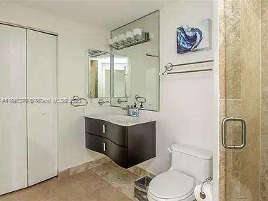 Green Diamond at 4775 Collins Ave, Miami Beach, FL 33140 - For Rent photo 6