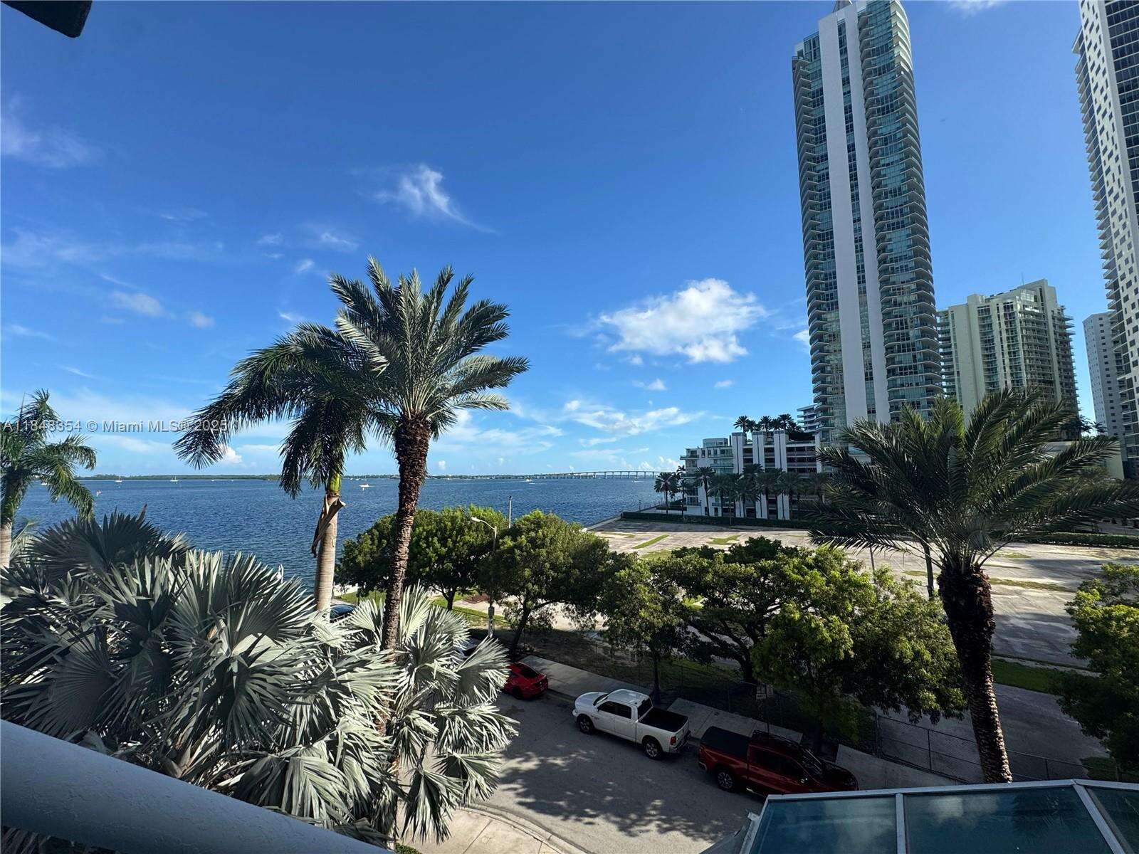 The Mark On Brickell at 1155 Brickell Bay Dr, Miami, FL 33131 - For Rent photo 20