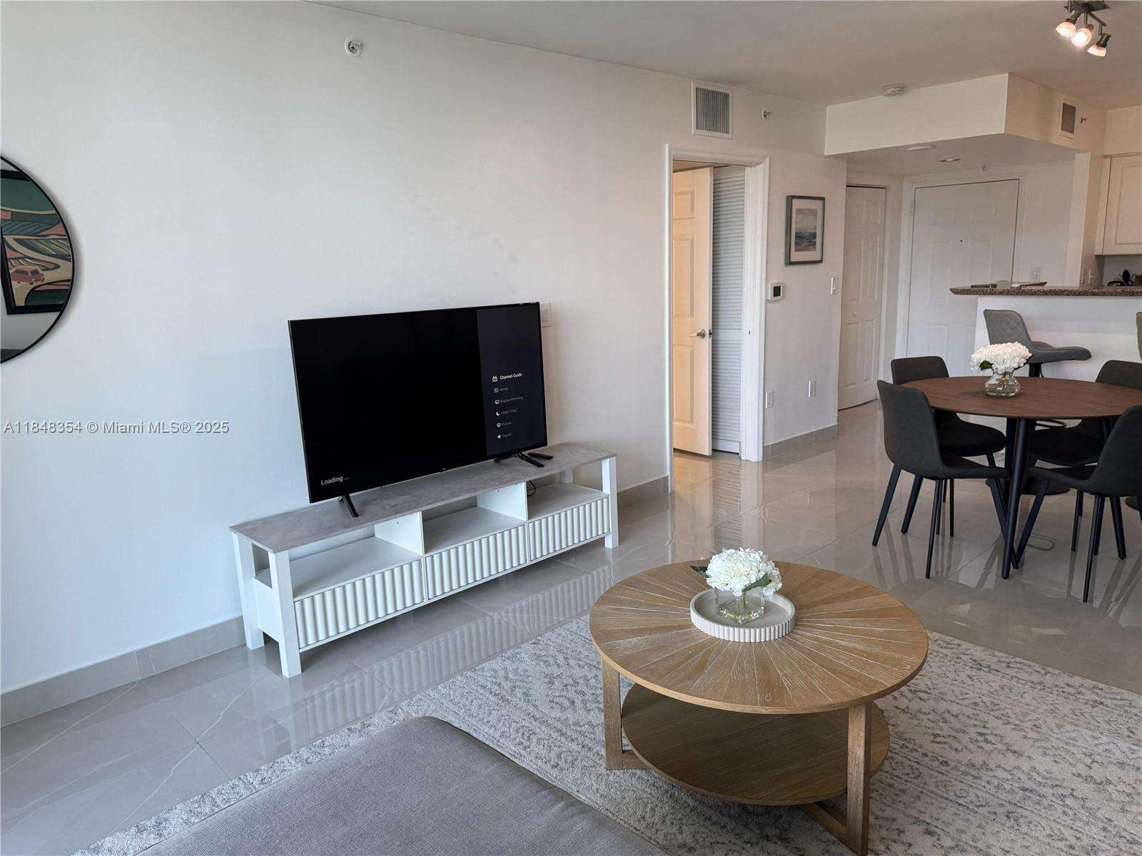 The Mark On Brickell at 1155 Brickell Bay Dr, Miami, FL 33131 - For Rent photo 6