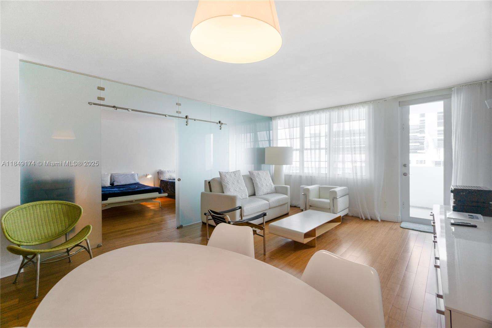 Decoplage at 100 Lincoln Rd, Miami Beach, FL 33139 - For Rent photo 6