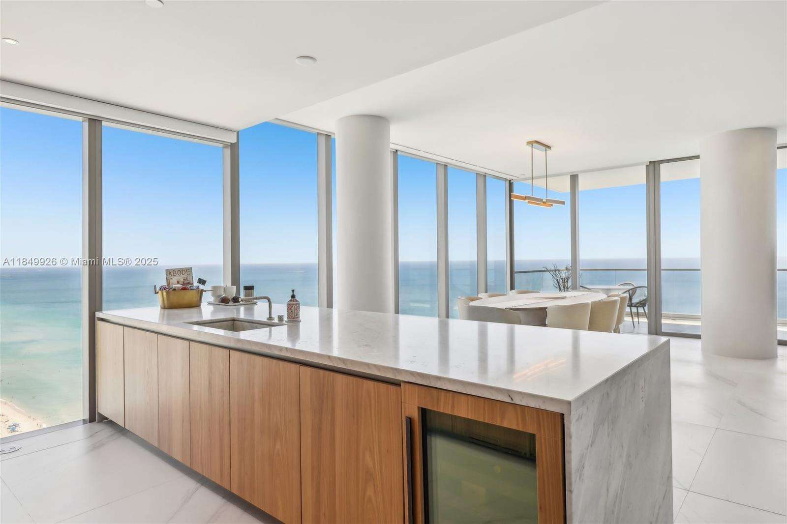 2000 Ocean at 2000 Ocean Dr, Hallandale Beach, FL 33009 - For Rent photo 18