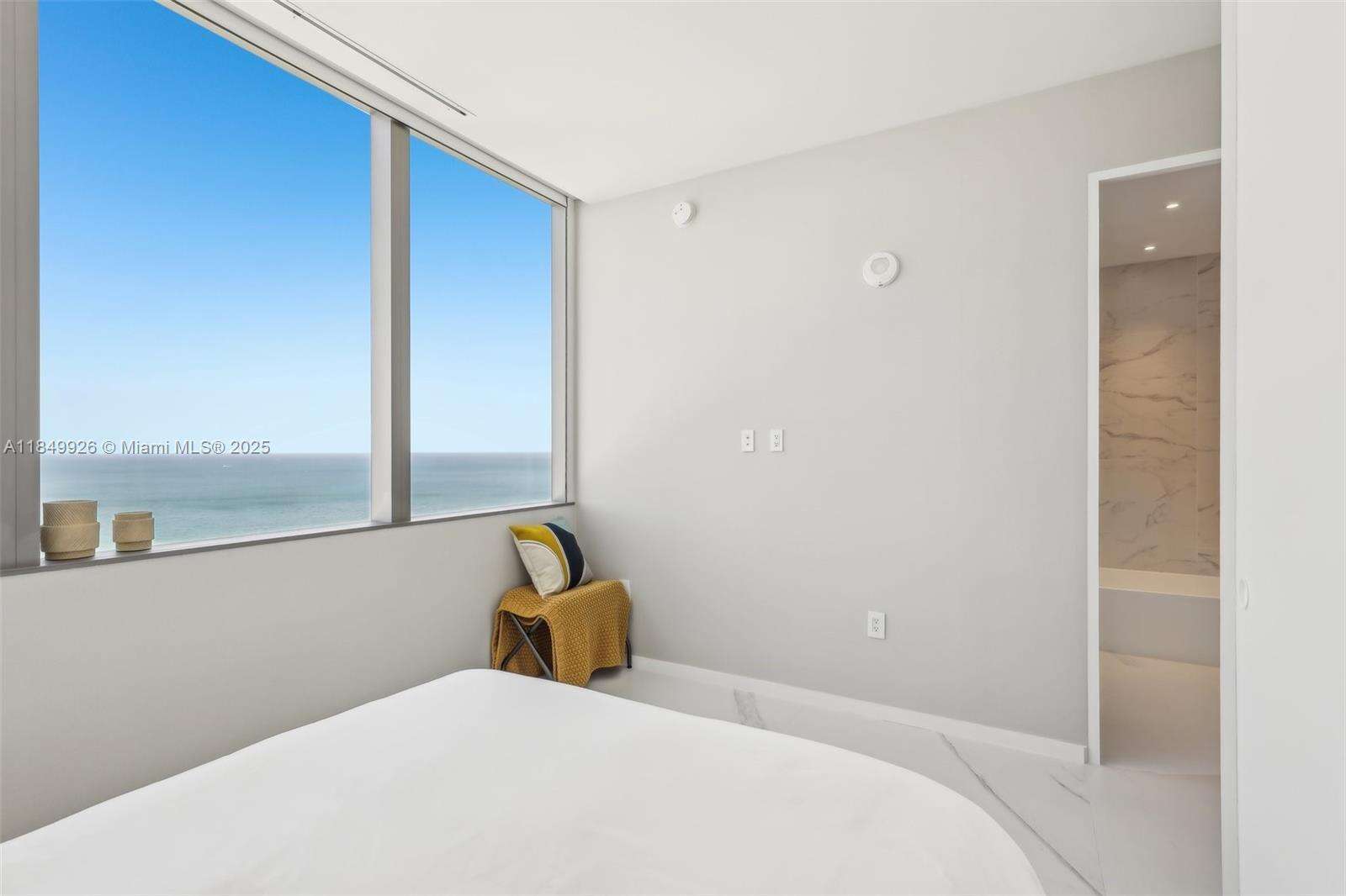2000 Ocean at 2000 Ocean Dr, Hallandale Beach, FL 33009 - For Rent photo 35
