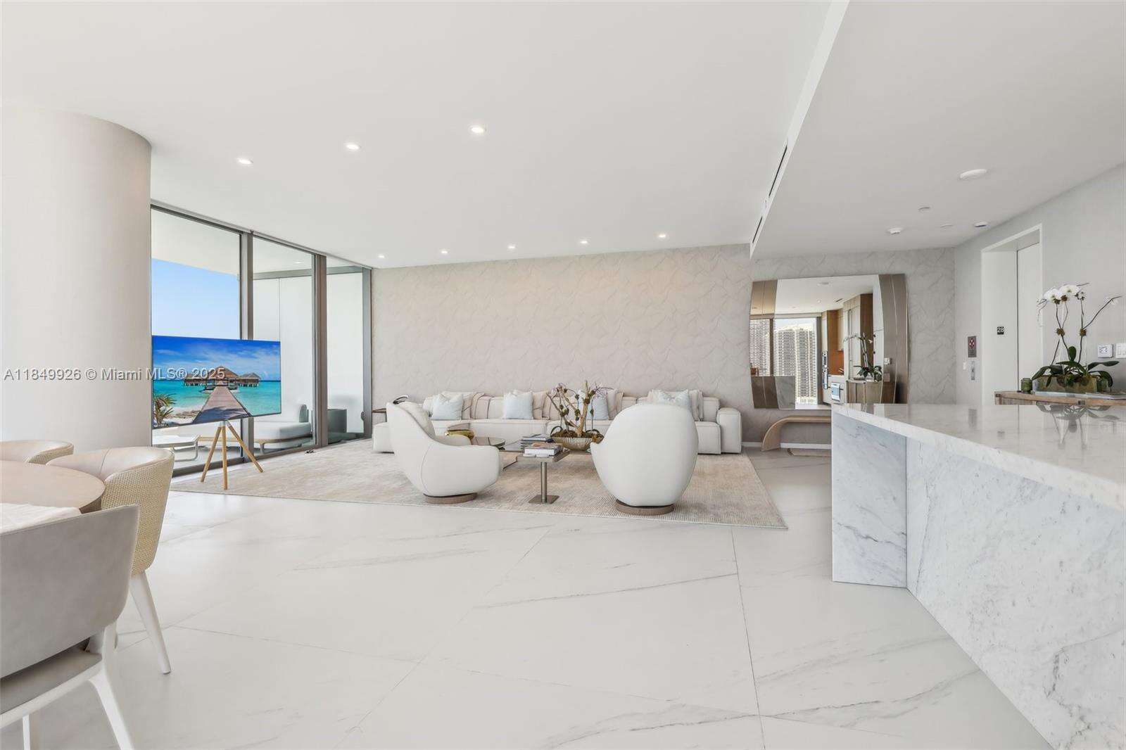2000 Ocean at 2000 Ocean Dr, Hallandale Beach, FL 33009 - For Rent photo 8