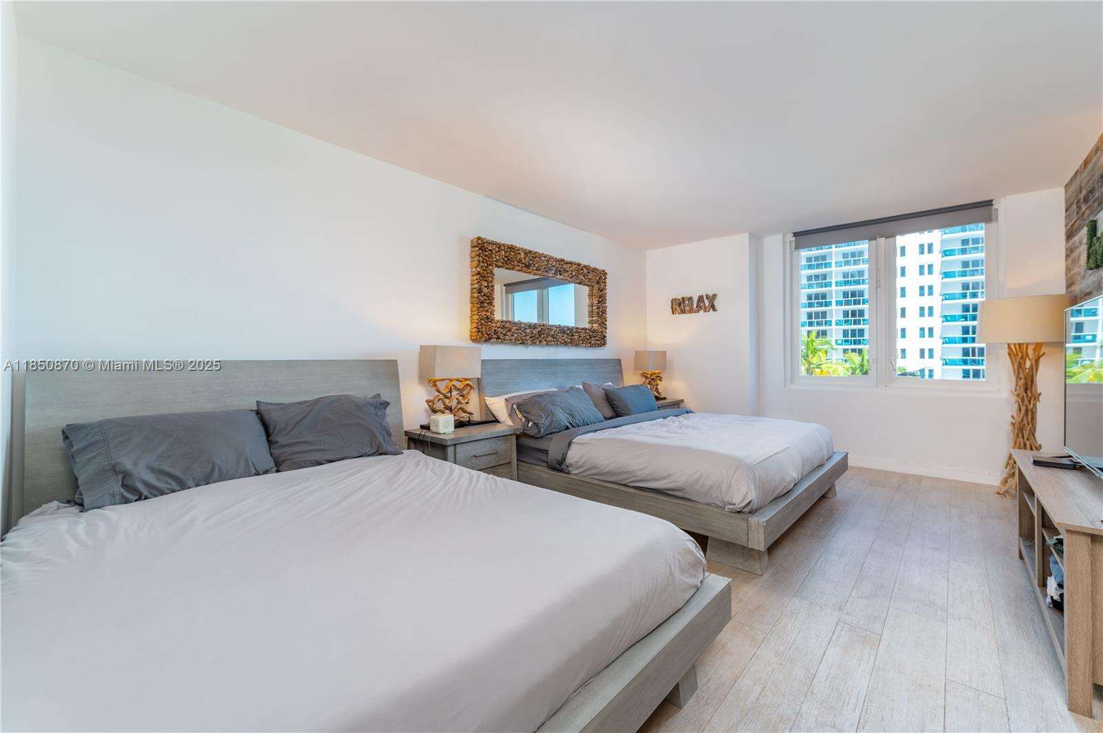 Roney Palace at 2301 Collins Ave, Miami Beach, FL 33139 - For Rent photo 15