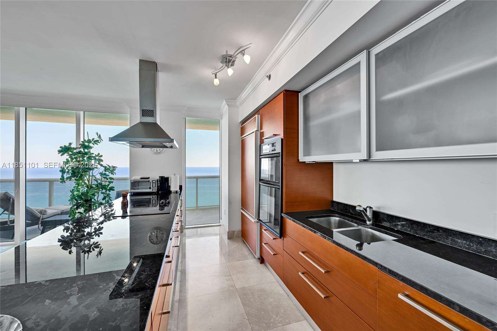 The Beach Club Two at 1830 Ocean Dr, Hallandale Beach, FL 33009 - For Rent photo 12