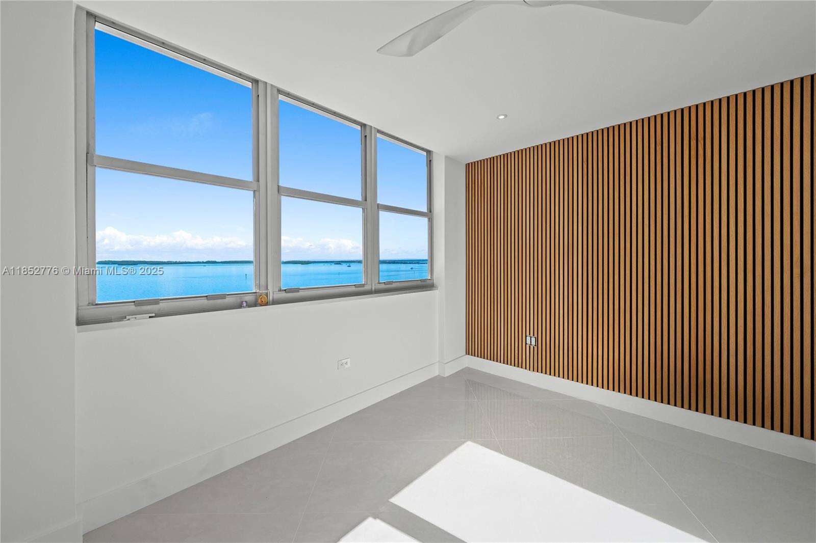 Four Ambassadors at 999 Brickell Bay Dr, Miami, FL 33131 - For Rent photo 2