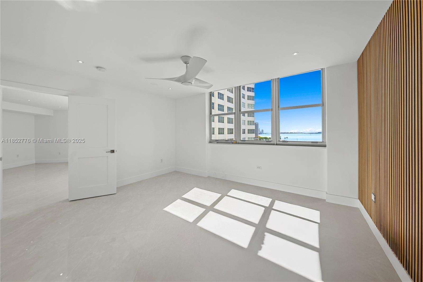 Four Ambassadors at 999 Brickell Bay Dr, Miami, FL 33131 - For Rent photo 4