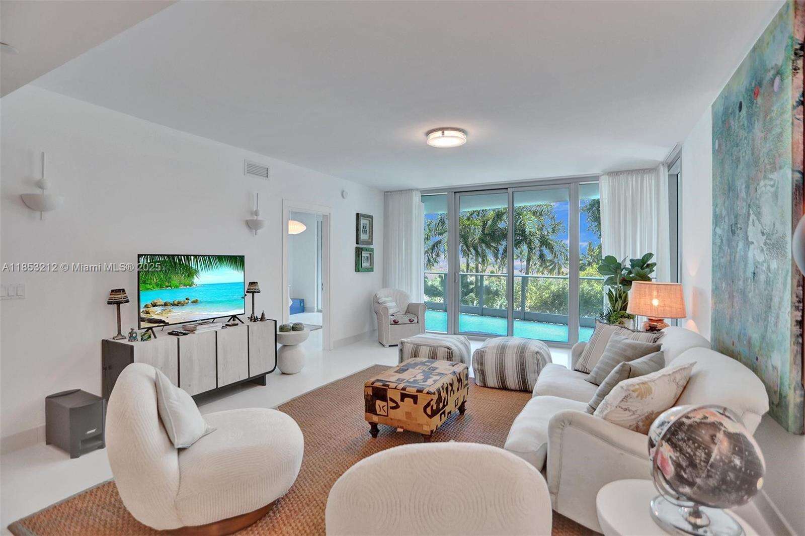 Grovenor House at 2627 Bayshore Dr, Coconut Grove, FL 33133 - For Rent photo 1
