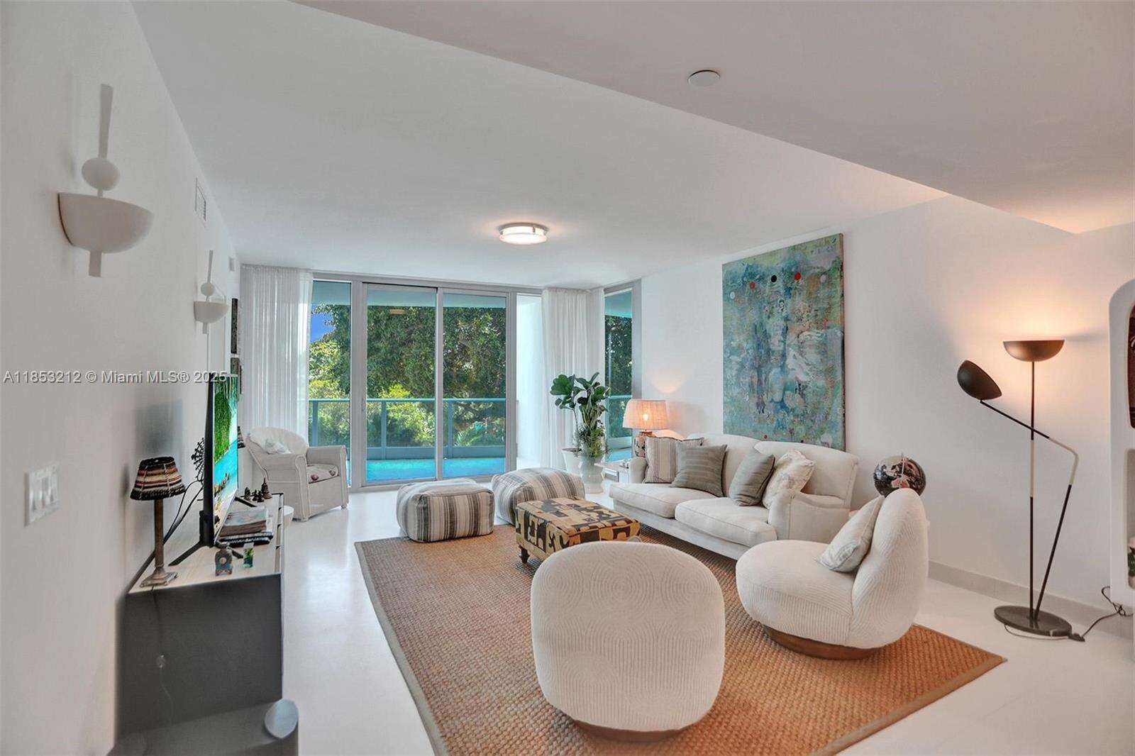 Grovenor House at 2627 Bayshore Dr, Coconut Grove, FL 33133 - For Rent photo 12