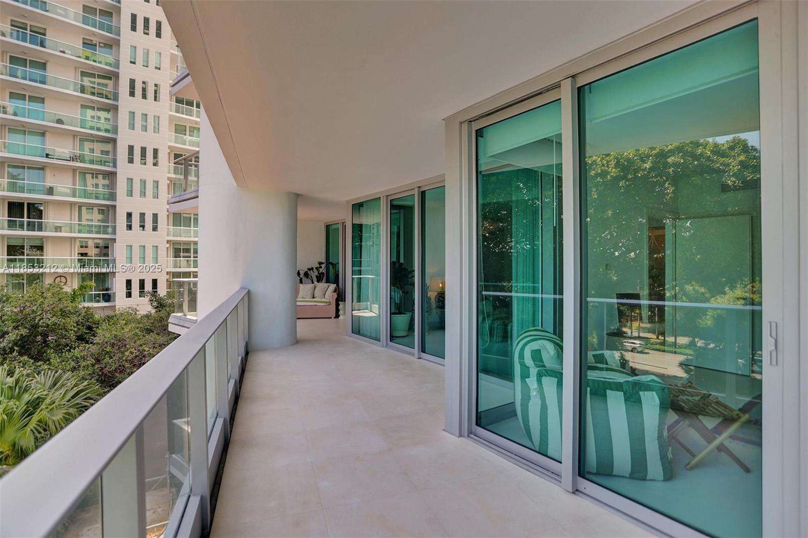 Grovenor House at 2627 Bayshore Dr, Coconut Grove, FL 33133 - For Rent photo 41