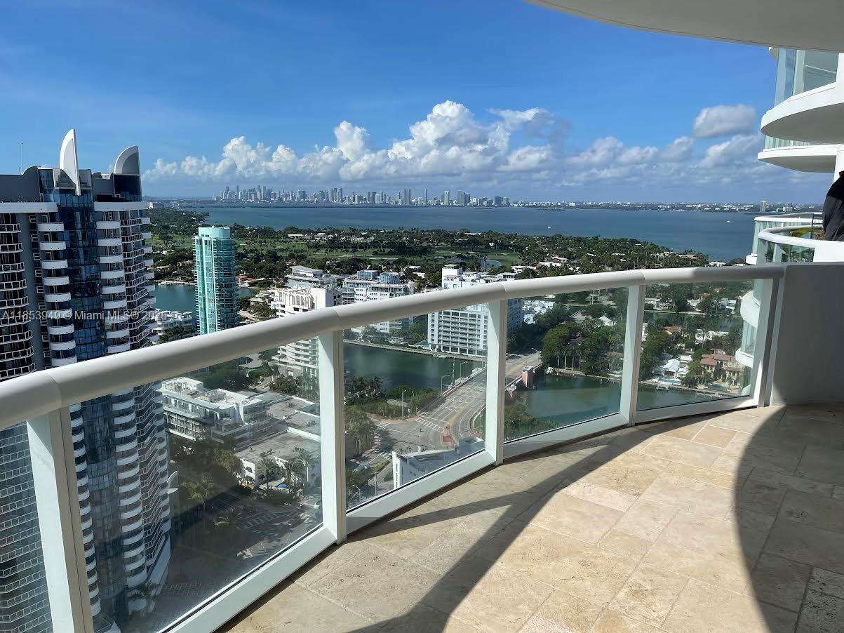 Akoya at 6365 Collins Ave, Miami Beach, FL 33141 - For Rent photo 23