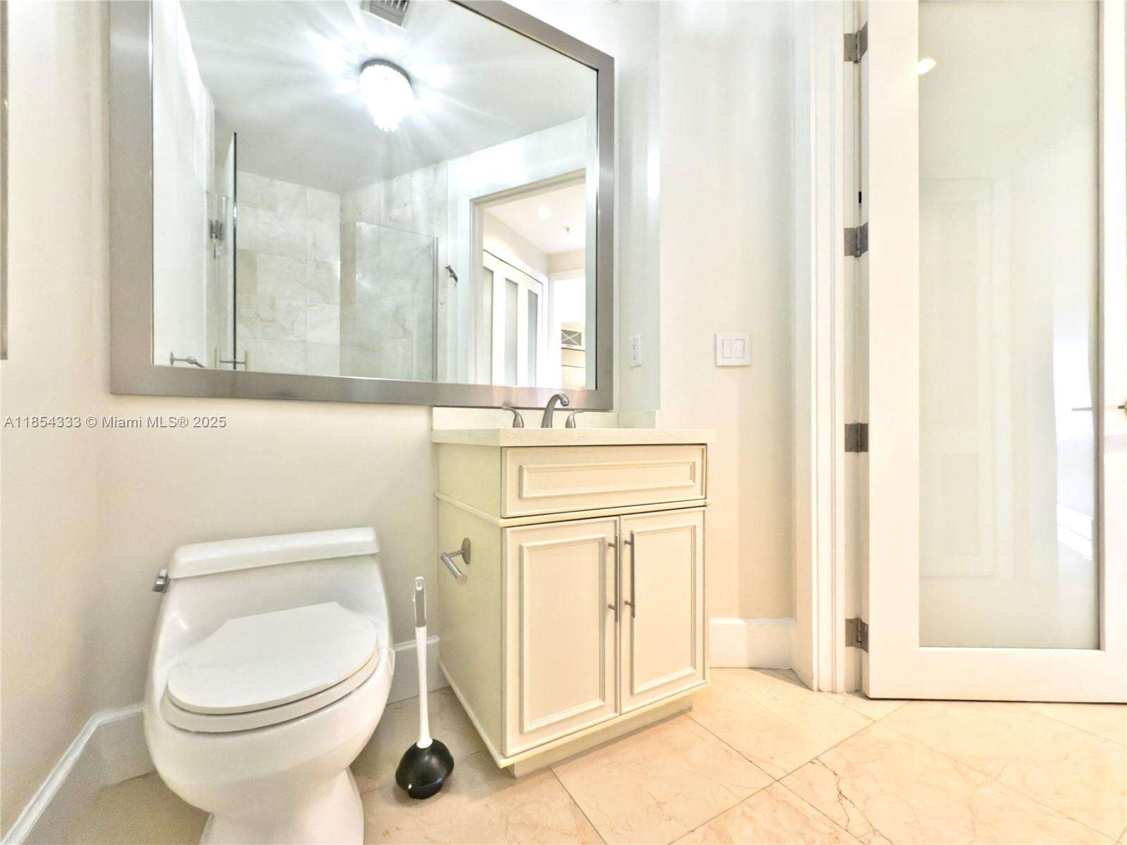 Three Tequesta Point at 848 Brickell Key Dr, Miami, FL 33131 - For Rent photo 21