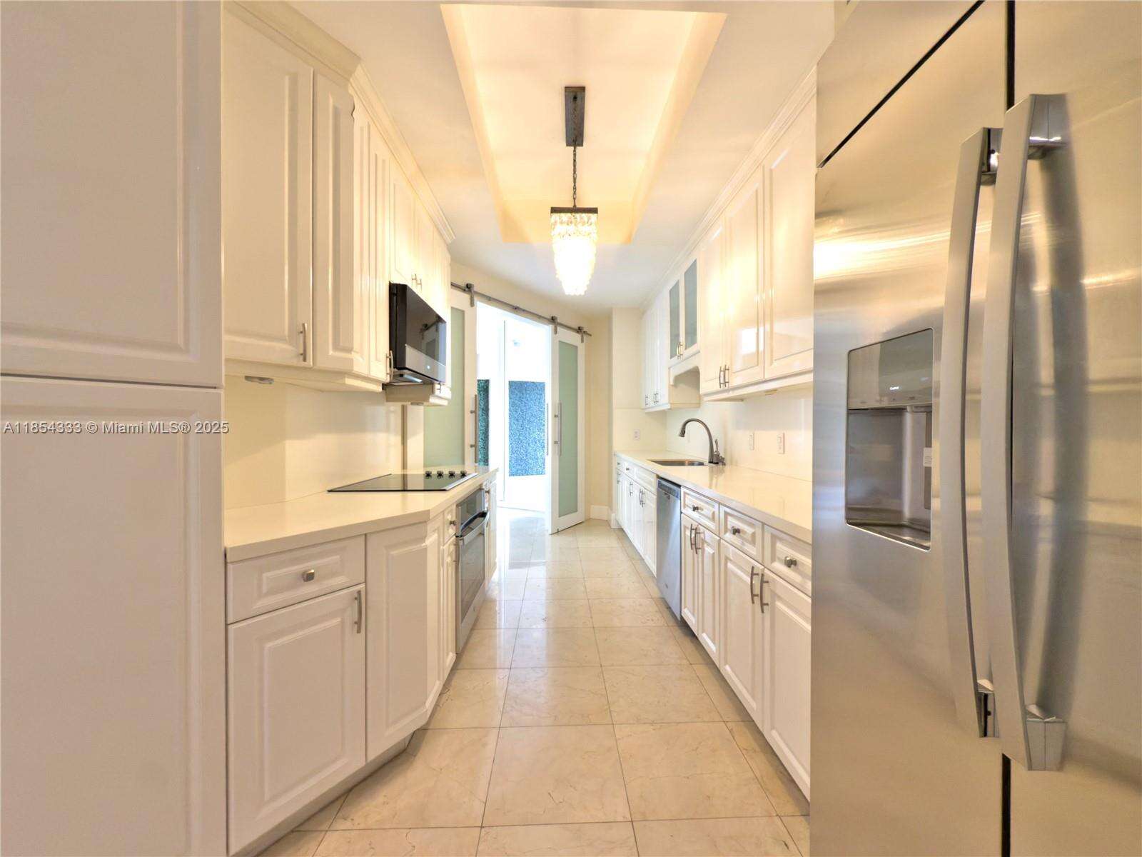 Three Tequesta Point at 848 Brickell Key Dr, Miami, FL 33131 - For Rent photo 22