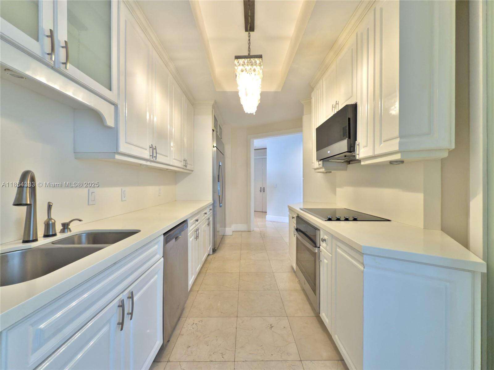 Three Tequesta Point at 848 Brickell Key Dr, Miami, FL 33131 - For Rent photo 25
