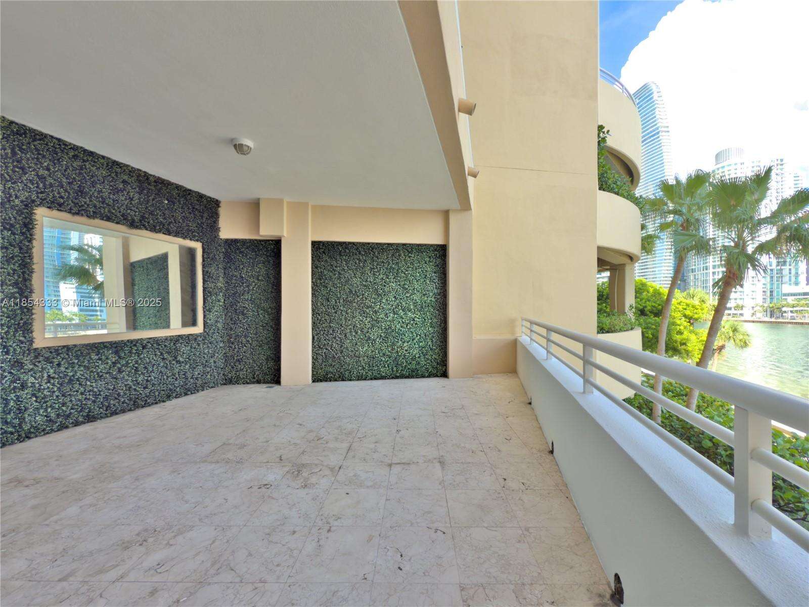 Three Tequesta Point at 848 Brickell Key Dr, Miami, FL 33131 - For Rent photo 31