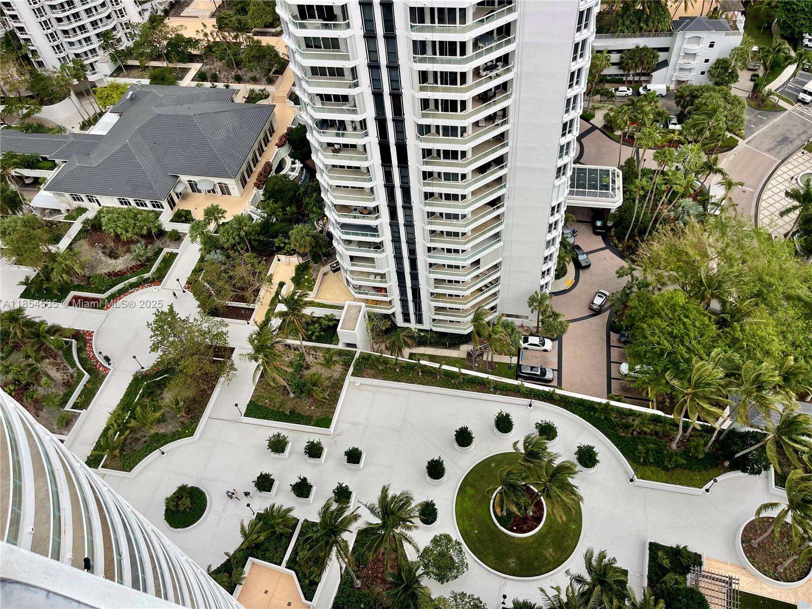 Atlantic 3 at 21050 Point Pl, Aventura, FL 33180 - For Rent photo 28