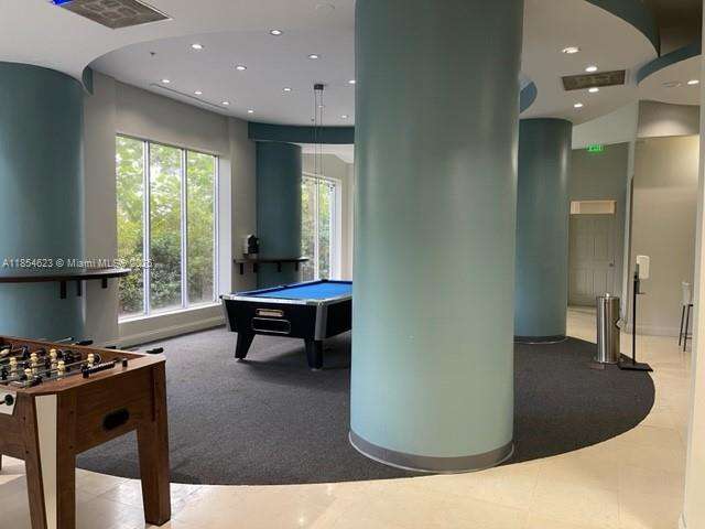 Sian Ocean Residences at 4001 Ocean Dr, Hollywood, FL 33019 - For Rent photo 15