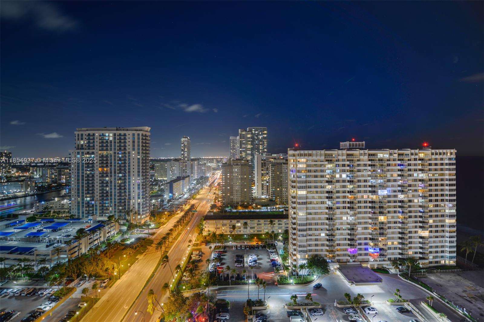 The Hemispheres at 1980 Ocean Dr, Hallandale Beach, FL 33009 - For Rent photo 18