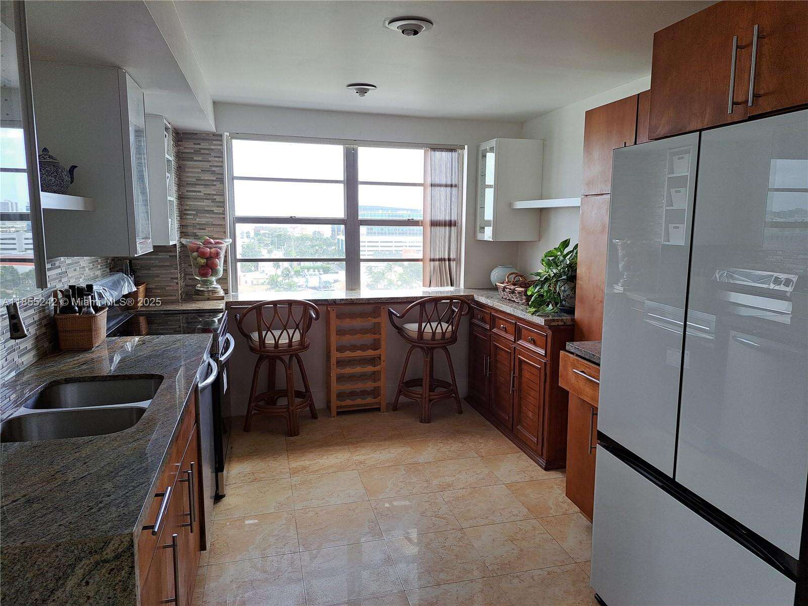 Admirals Port at 2801 183rd St, Aventura, FL 33160 - For Rent photo 22