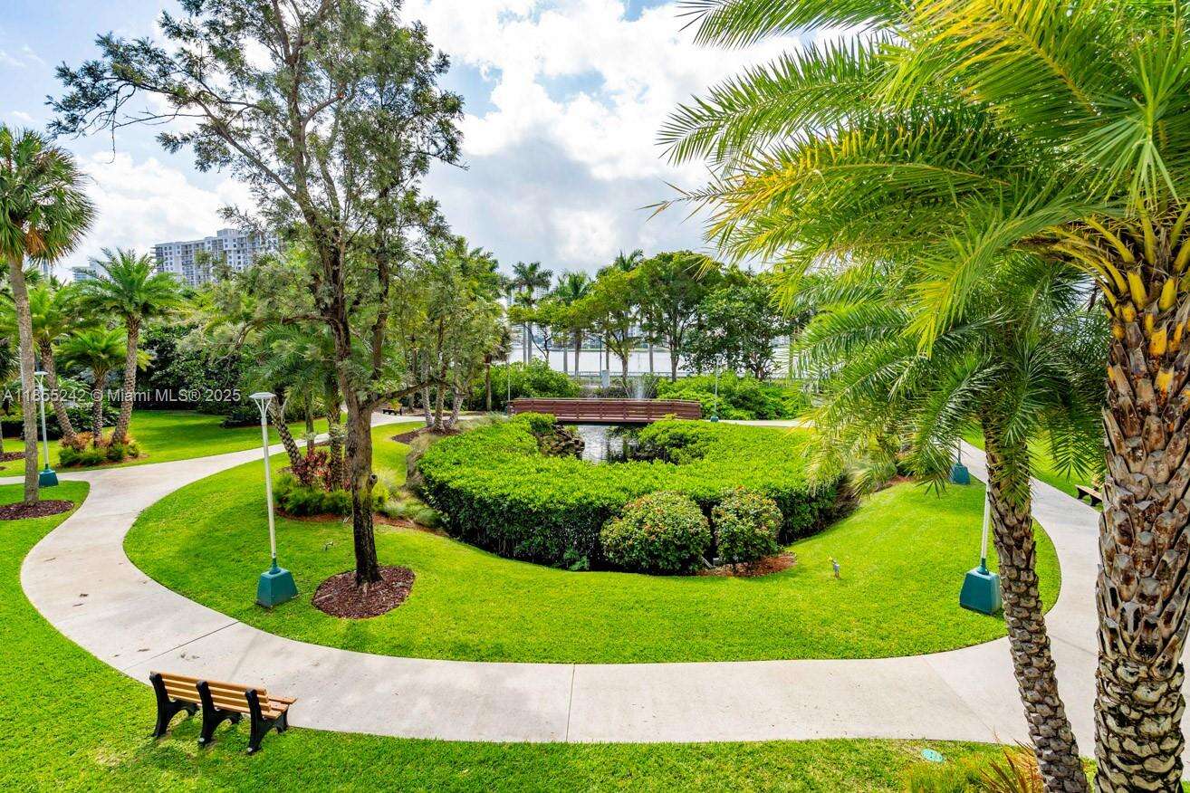 Admirals Port at 2801 183rd St, Aventura, FL 33160 - For Rent photo 4
