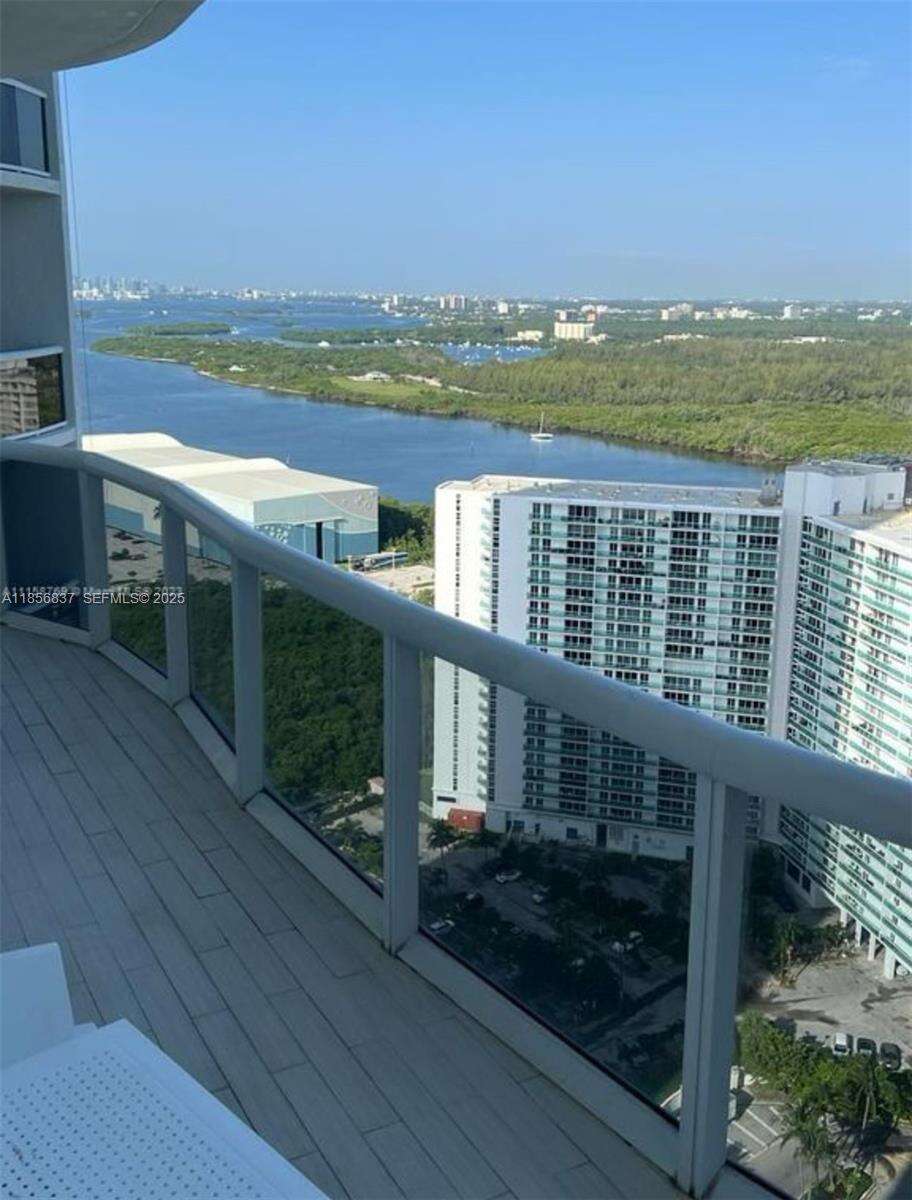 Trump Tower 3 at 15811 Collins Ave, Sunny Isles Beach, FL 33160 - For Rent photo 29