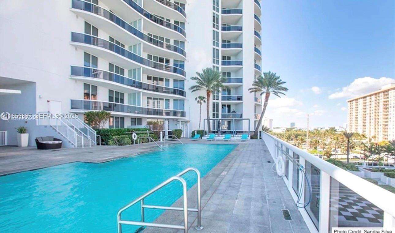 Trump Tower 3 at 15811 Collins Ave, Sunny Isles Beach, FL 33160 - For Rent photo 40