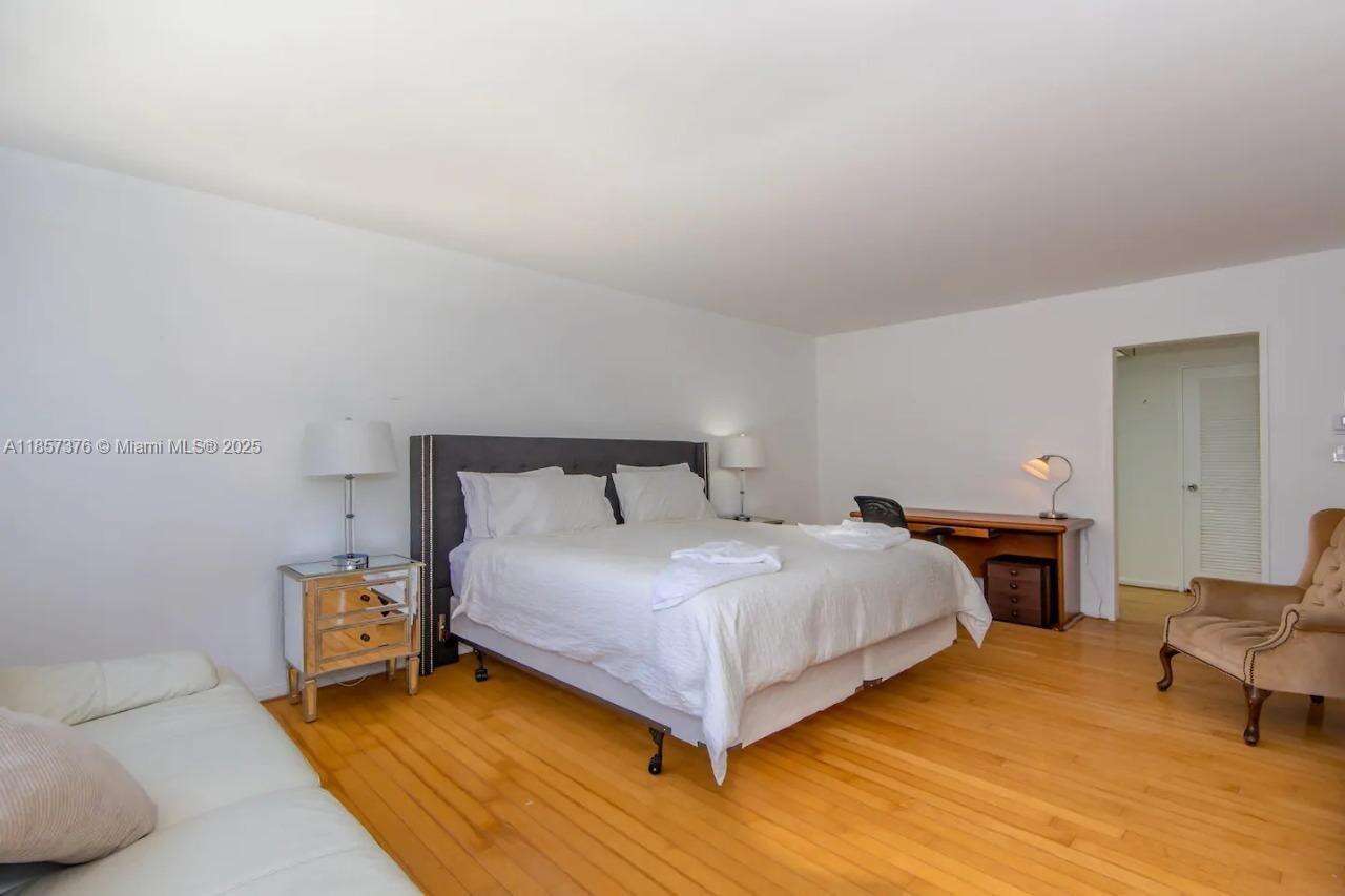 SEACOAST 5151 - 5161 Collins Ave, Miami Beach, FL 33140 | Picture 11