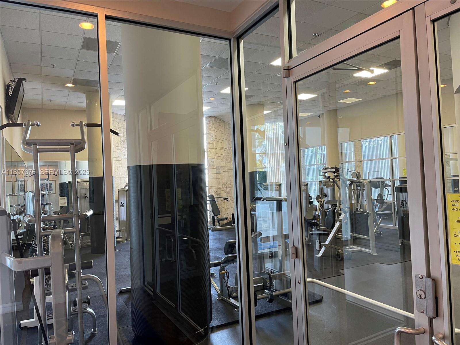 Seacoast 5151 at 5161 Collins Ave, Miami Beach, FL 33140 - For Rent photo 21