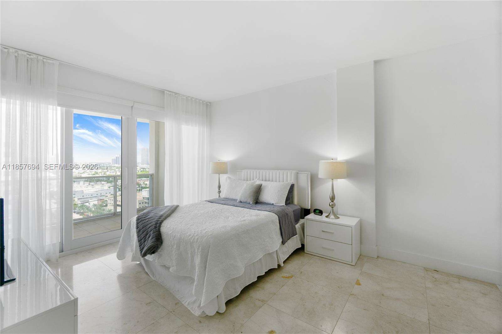 Decoplage at 100 Lincoln Rd, Miami Beach, FL 33139 - For Rent photo 13