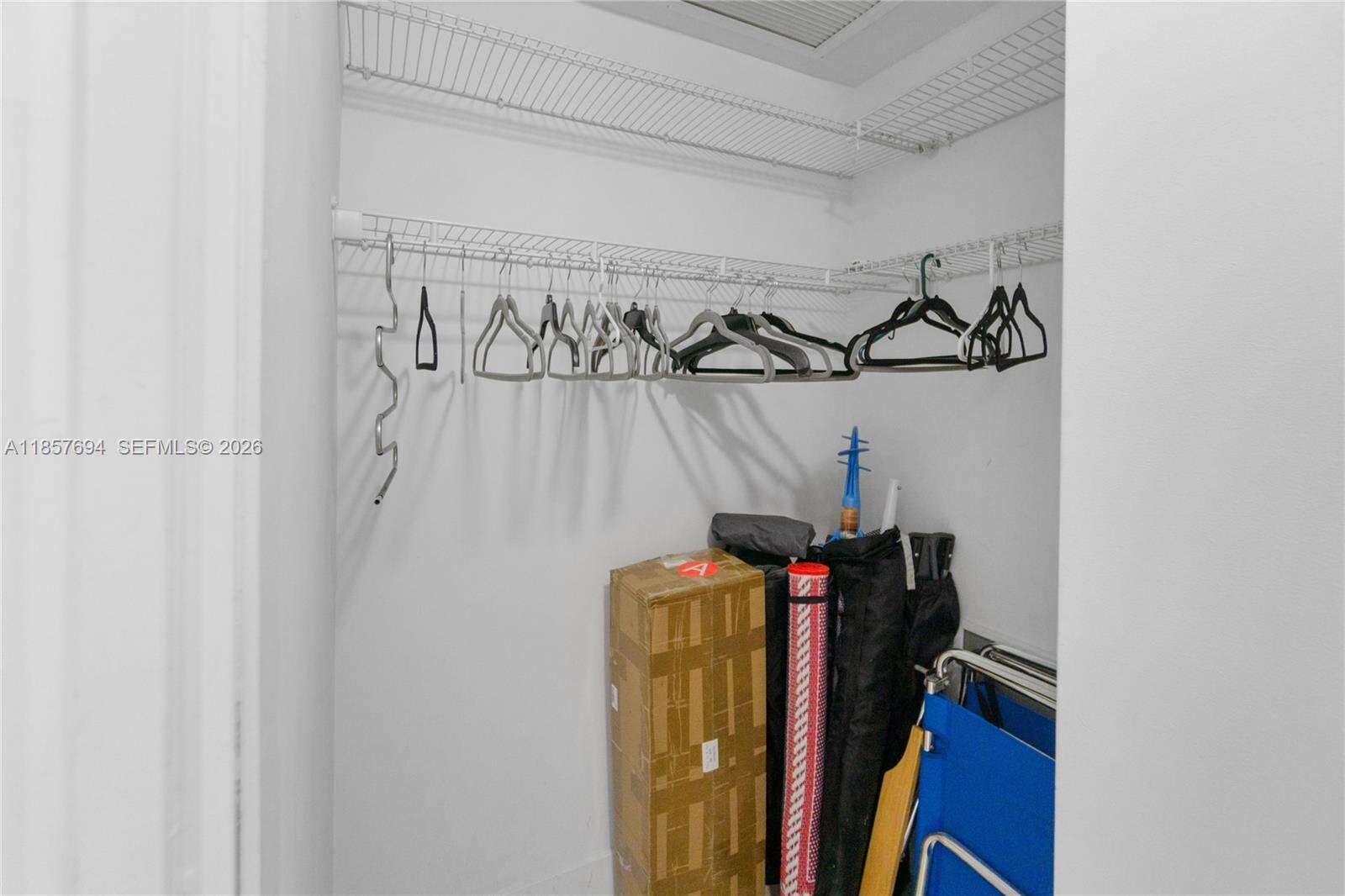 Decoplage at 100 Lincoln Rd, Miami Beach, FL 33139 - For Rent photo 20