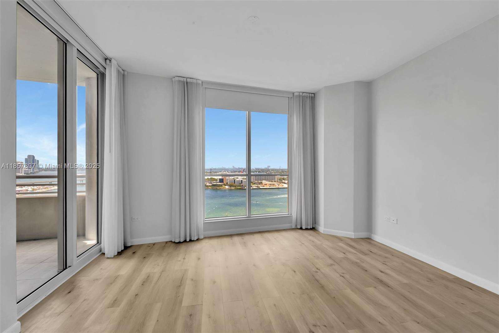 Three Tequesta Point at 848 Brickell Key Dr, Miami, FL 33131 - For Rent photo 18