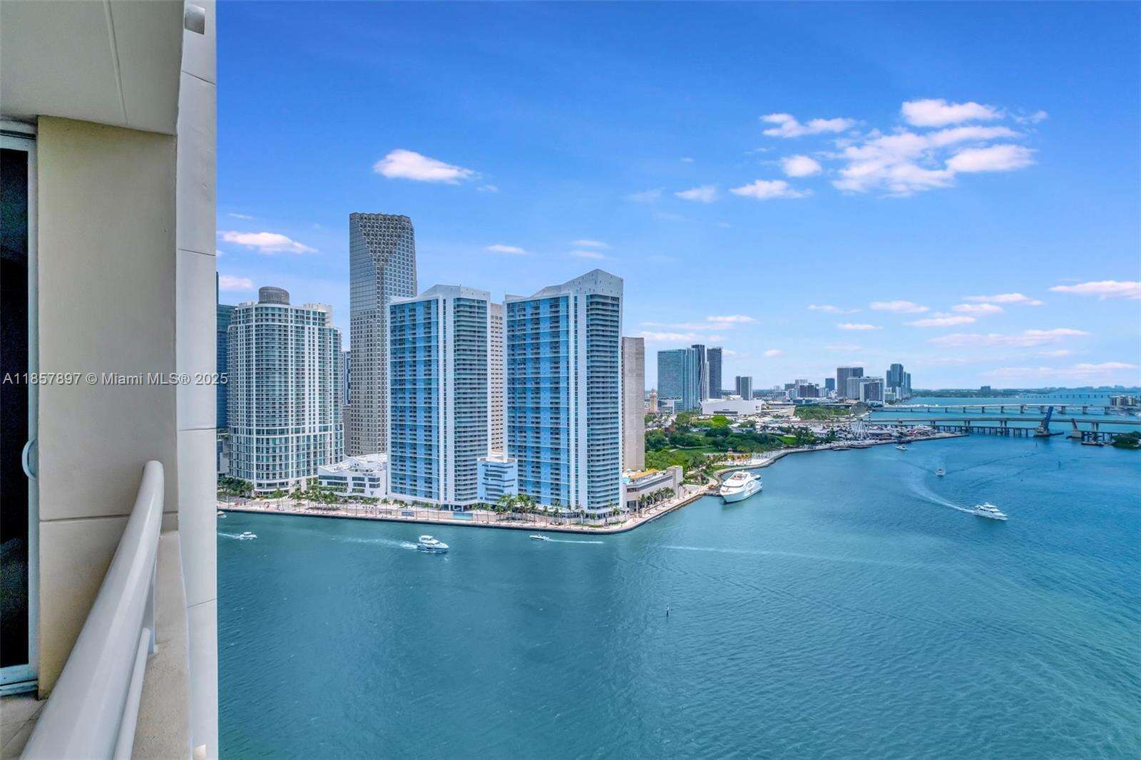 Three Tequesta Point at 848 Brickell Key Dr, Miami, FL 33131 - For Rent photo 35