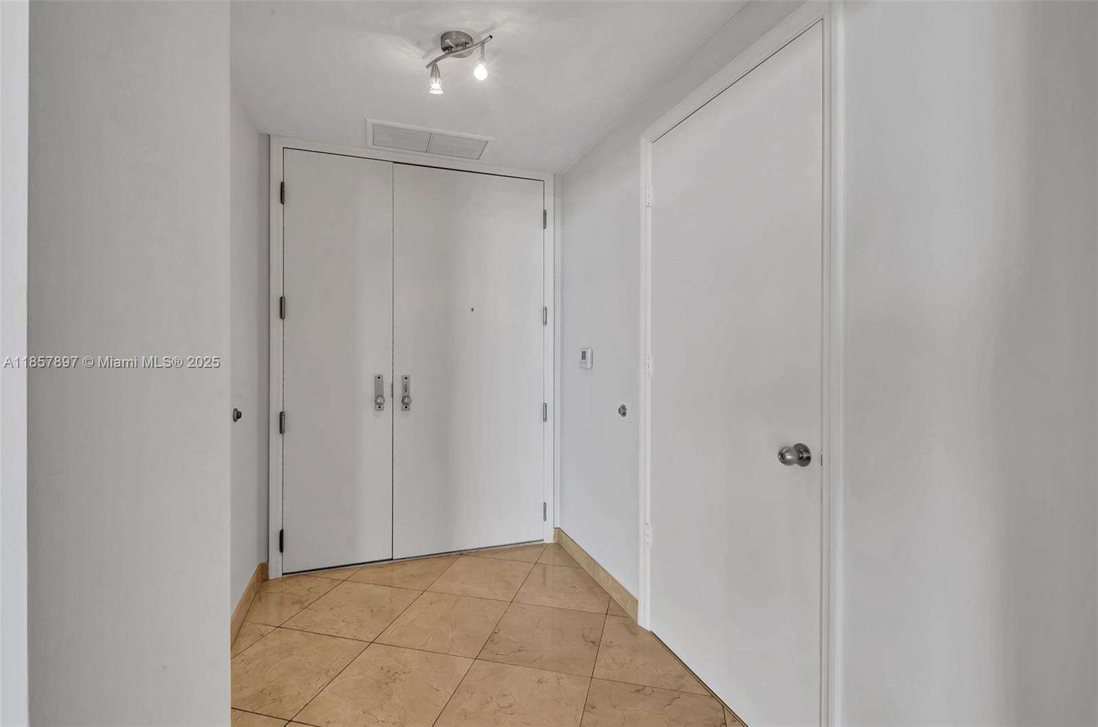 Three Tequesta Point at 848 Brickell Key Dr, Miami, FL 33131 - For Rent photo 9