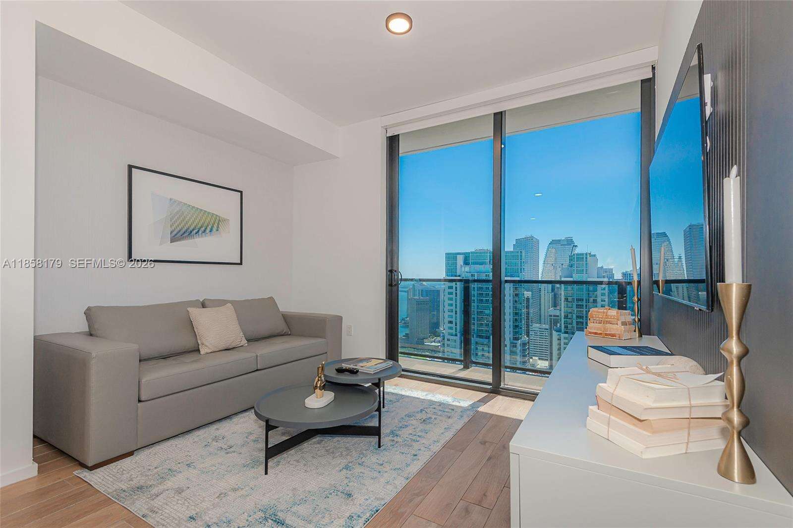 The Elser at 398 5 St, Miami, FL 33132 - For Rent photo 1