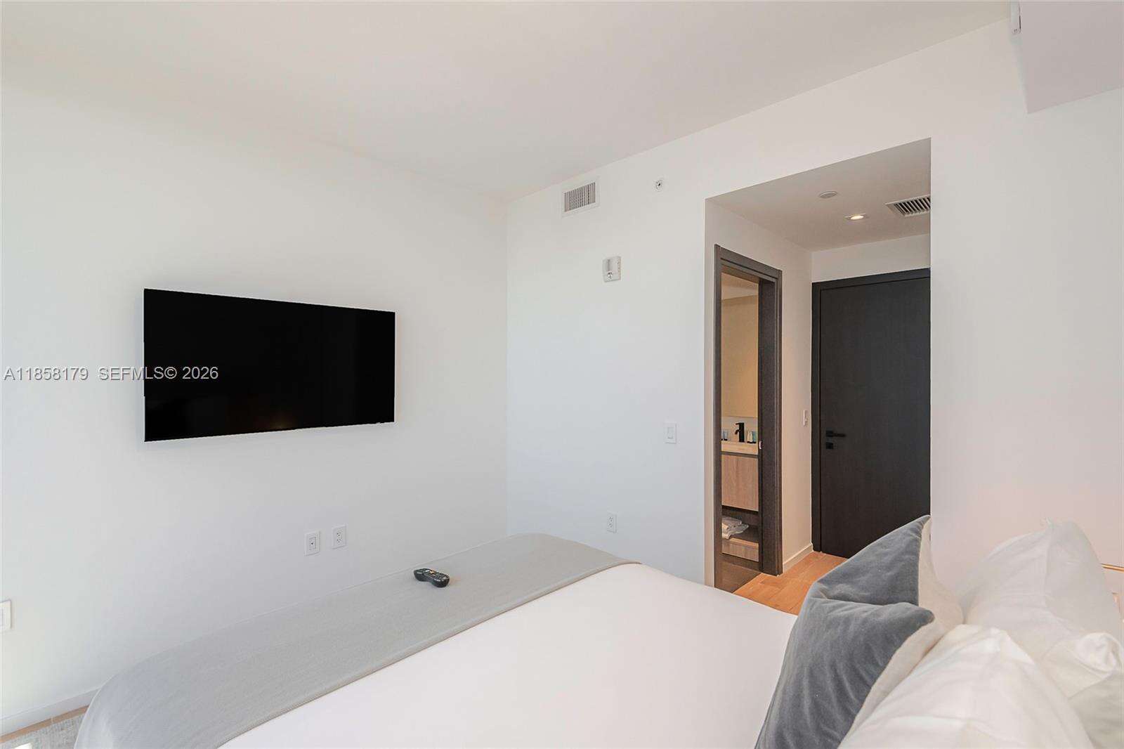 The Elser at 398 5 St, Miami, FL 33132 - For Rent photo 17