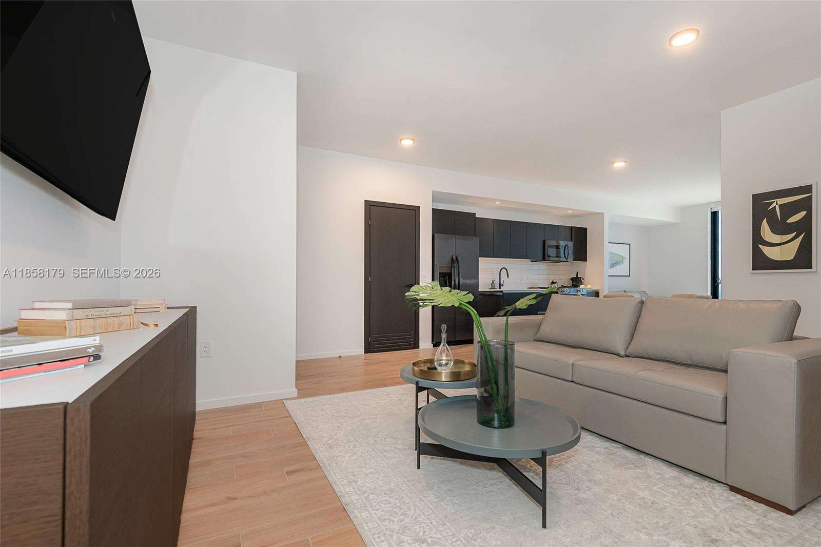The Elser at 398 5 St, Miami, FL 33132 - For Rent photo 7