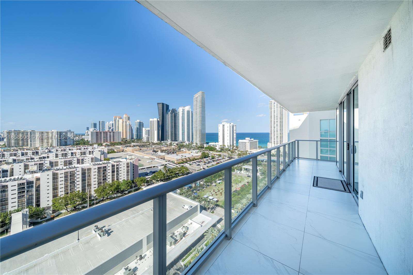 Parque Towers at 300 Sunny Isles Blvd, Sunny Isles Beach, FL 33160 - For Rent photo 18