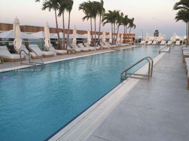 Roney Palace at 2301 Collins Ave, Miami Beach, FL 33139 - For Rent photo 22