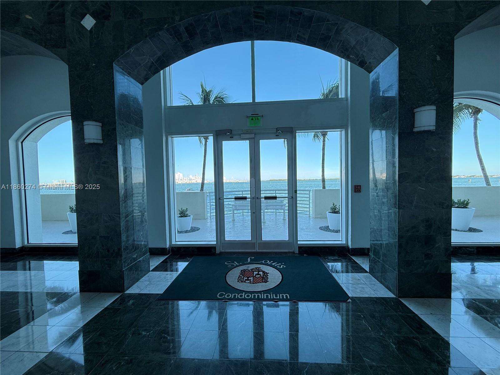 St Louis at 800 Claughton Island Dr, Miami, FL 33131 - For Rent photo 19