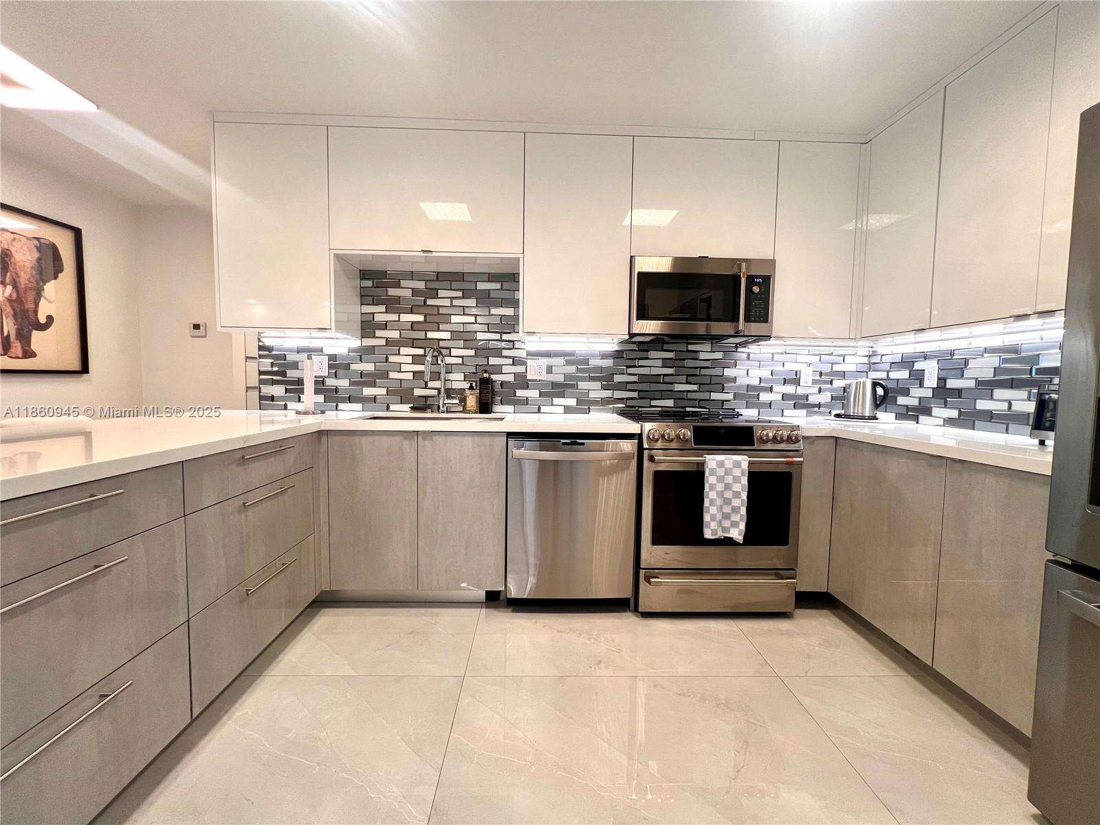 Arlen House at 100 Bayview Dr, Sunny Isles Beach, FL 33160 - For Rent photo 1