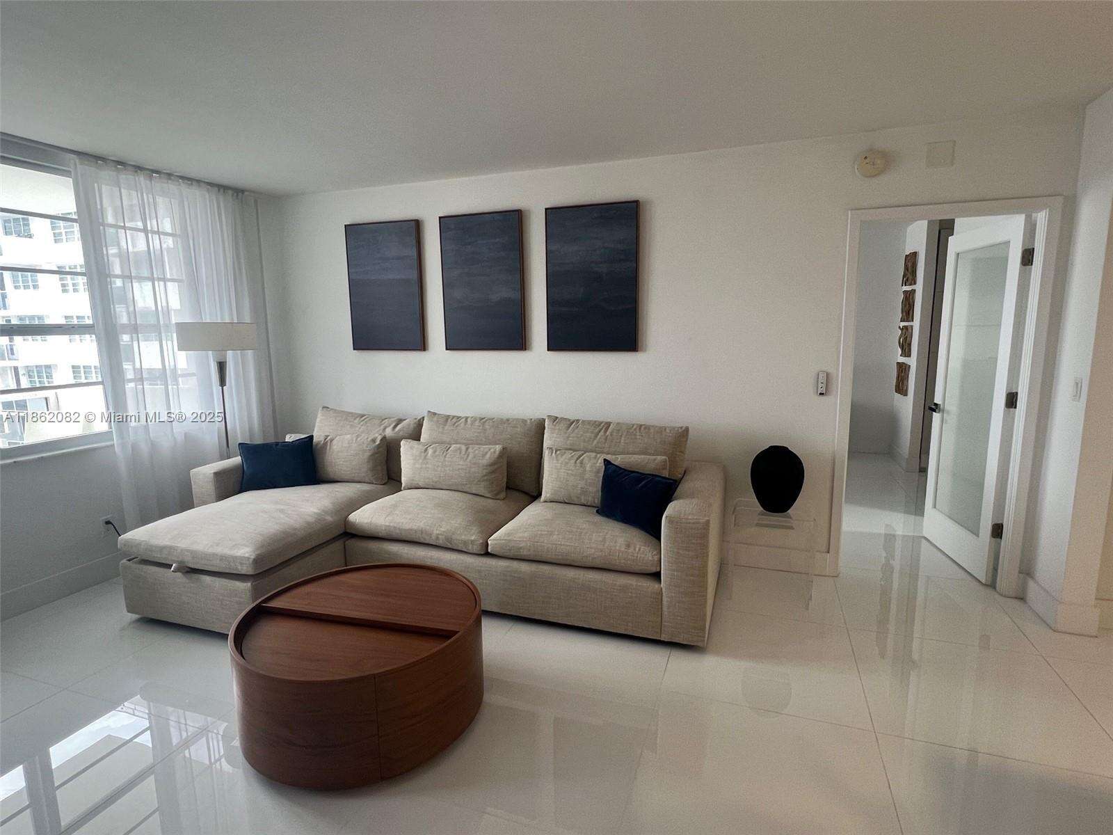 Decoplage at 100 Lincoln Rd, Miami Beach, FL 33139 - For Rent photo 3
