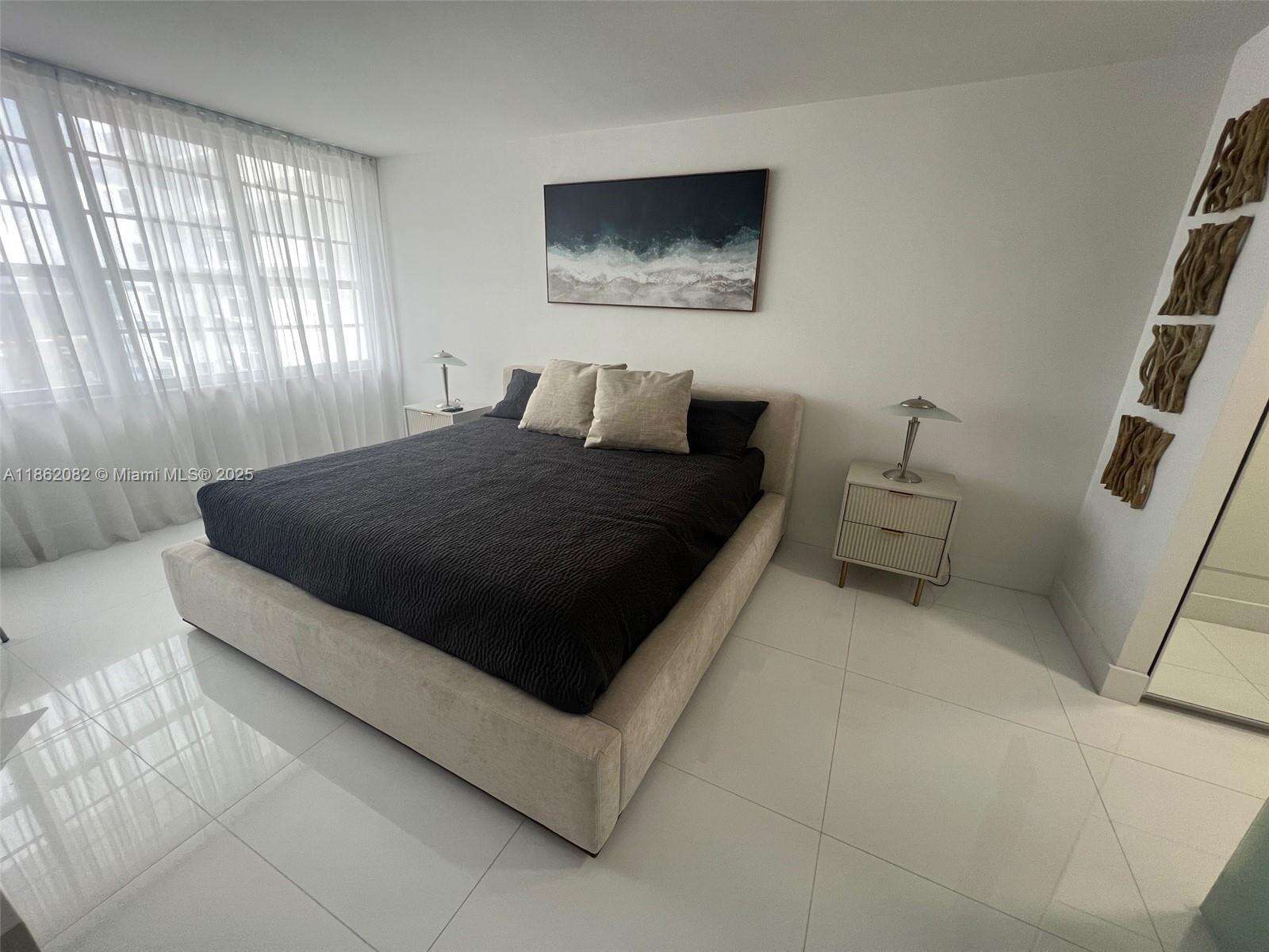 Decoplage at 100 Lincoln Rd, Miami Beach, FL 33139 - For Rent photo 24