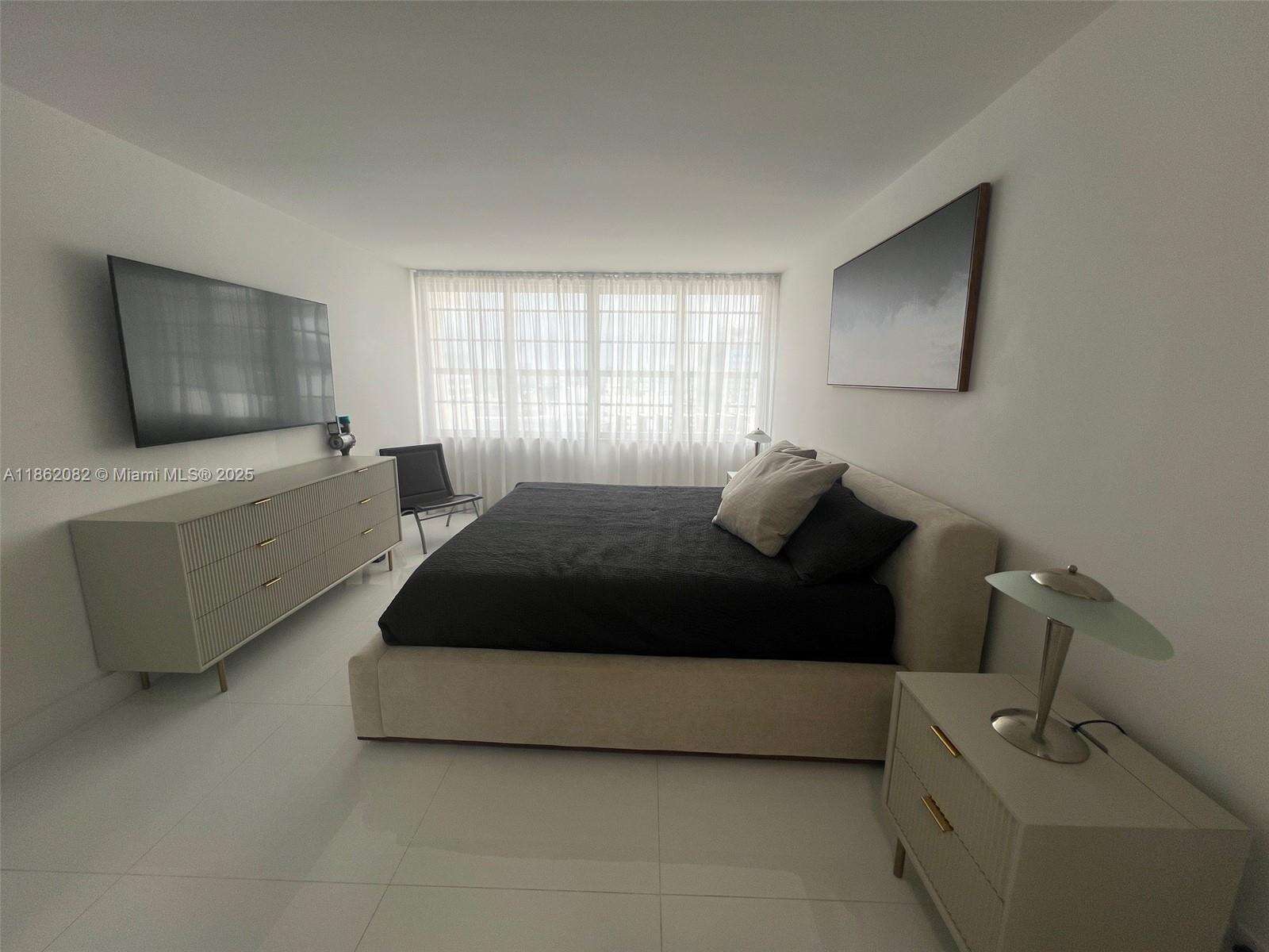 Decoplage at 100 Lincoln Rd, Miami Beach, FL 33139 - For Rent photo 26