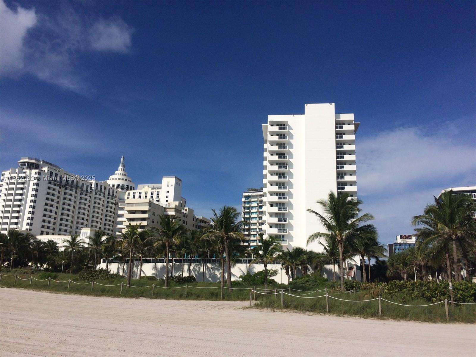 Decoplage at 100 Lincoln Rd, Miami Beach, FL 33139 - For Rent photo 63