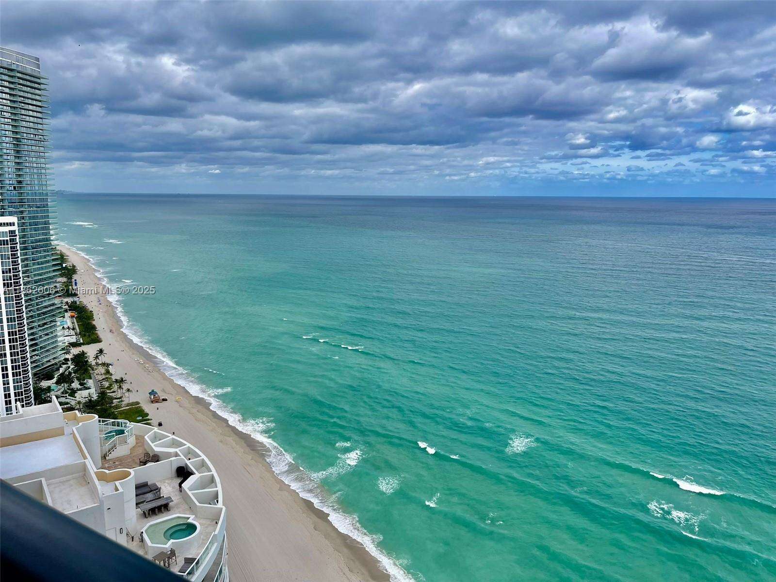 Porsche Design Tower at 18555 Collins Ave, Sunny Isles Beach, FL 33160 - For Rent photo 1