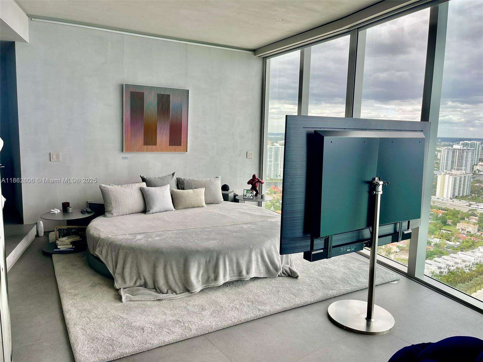 Porsche Design Tower at 18555 Collins Ave, Sunny Isles Beach, FL 33160 - For Rent photo 31